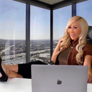 Meet your Posher, Eunice